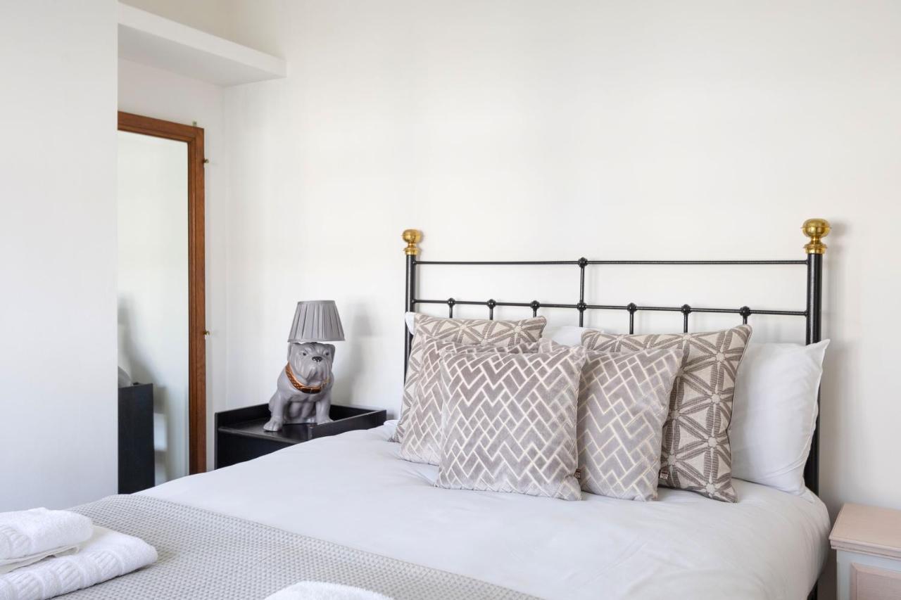 Elegant Garden Cottage Near Hampstead Heath & Tube * London